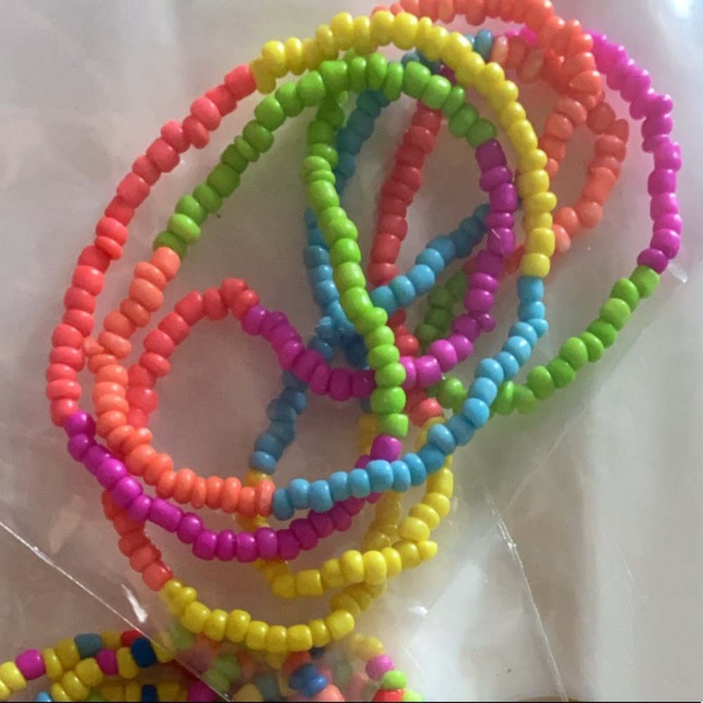 Waist beads